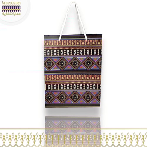 كيس هدايا بزخارف ونقش تراثي