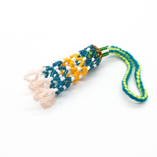 تعليقة خرز كبير