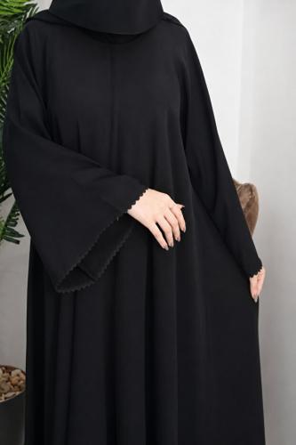 عباية غيم السوداء بقماش الكريب الملكي وقصة نصف كلوش مع طرحة سادة