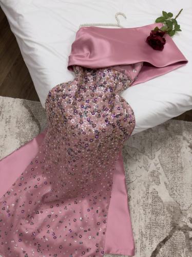 فستان باربي اصلي درجه اولى بتطريز يدوي راقي