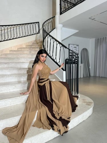 فستان راقي مطرز