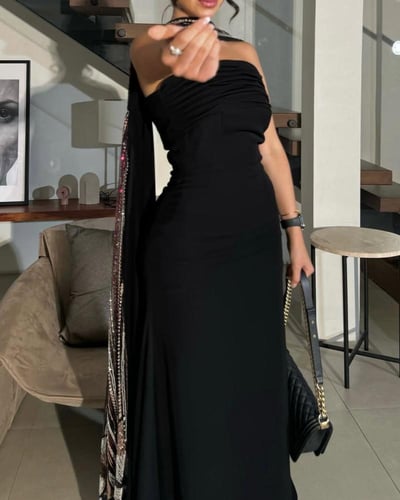 فستان سهرة كات مع شال مطرز