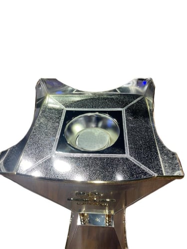 مبخره ملكيه كبيره ارتفاع واحد متر بكفرات لونين الذ...