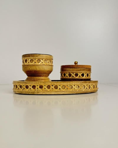 مبخرة طقم بيضاوي