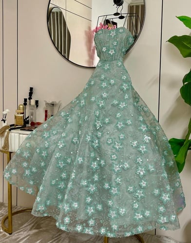 رمز 8125 فستان سهره تيفاني