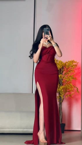 رمز 8055 فستان أحمر ناعم