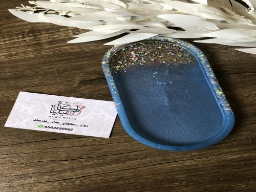 صحن اكسسوارات او عطور