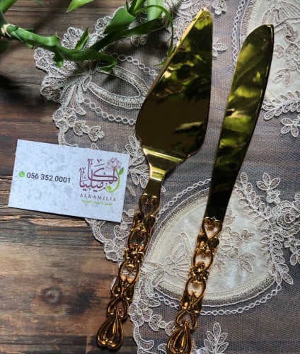 طقم سكين + ملعقة الكيك