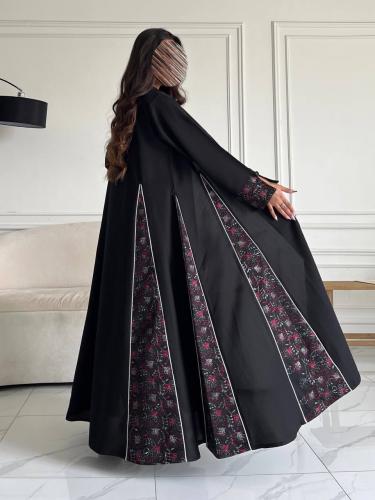 عباية كريب صيفي كلوش بتطريز كمبيوتر مميز
