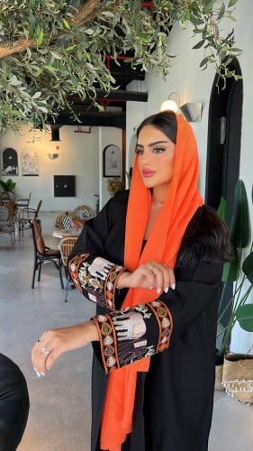عباية منميت تطريز كمبيوتر قصة عادي