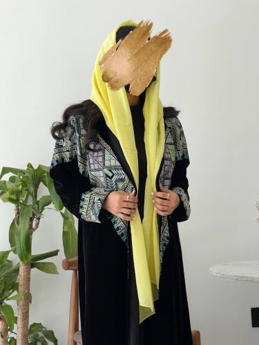 عباية مخمل +كلفة قصة عادي