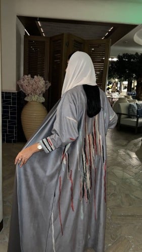 عباية شموه تطريز كمبيوتر قصة عادي