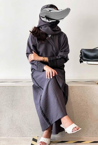 عباية كريب بحريني تطريز يدوي قصة عادي