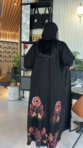 عباية منميت تطريز كمبيوتر قصة عادي