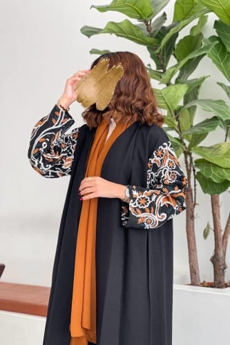 عباية كريب بحريني بتطريز خردلي