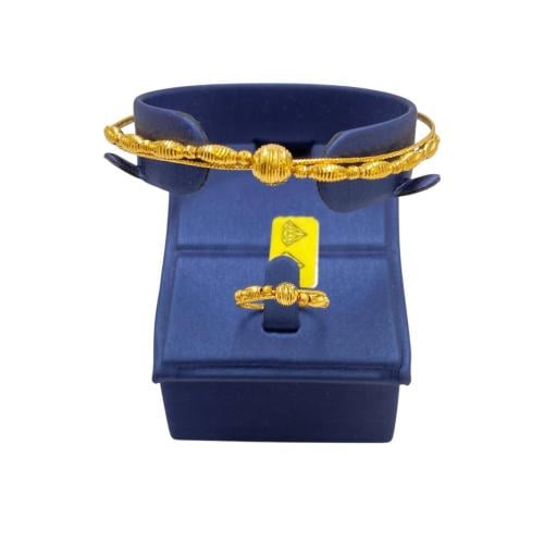 أسواره مع الخاتم عيار 21 الوزن 6.84 جرام