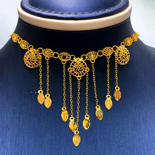 خناقي ذهب عيار 21 الوزن 5.45 جرام