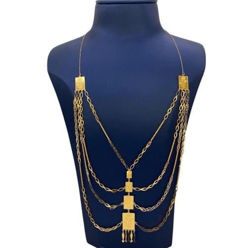 طقم ذهب عيار 21 الوزن 7.6 جرام