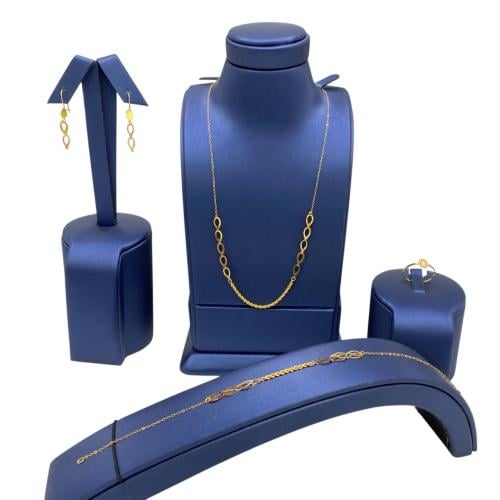 طقم ذهب عيار 21 الوزن 2.8 جرام