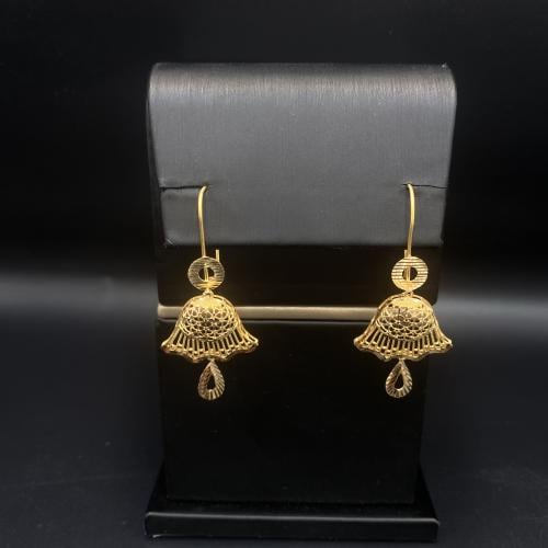 حلق ذهب عيار 21 الوزن 3.9 جرام