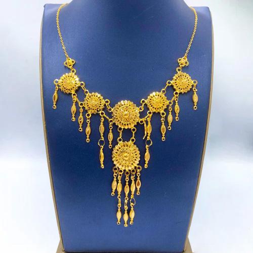 خناقي ذهب عيار 21 الوزن 8.83 جرام