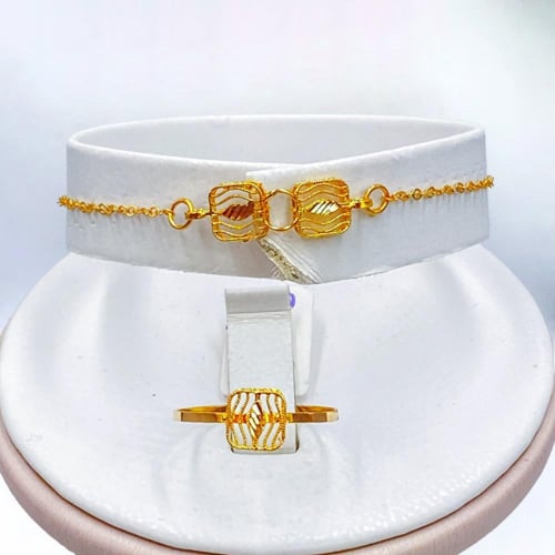 طقم ذهب عيار 21 الوزن 9.7جرام