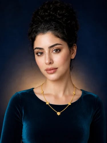 Van Cleef necklace, 21 karat gold, weighing 4.04 grams