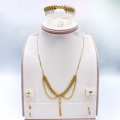 طقم ذهب عيار 18 الوزن 6.7 جرام