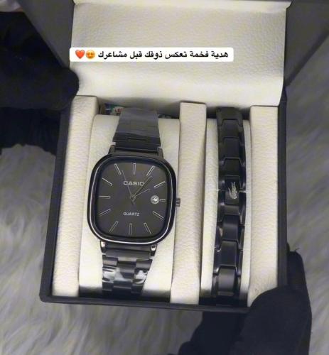 ساعة الفخامه اسود