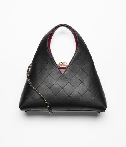 حقيبة يد سوداء مبطنة من شانيل (Chanel Chic Lady) ت...