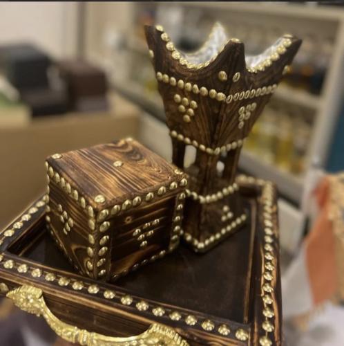 طقم مبخرة مع صندوق وصينية
