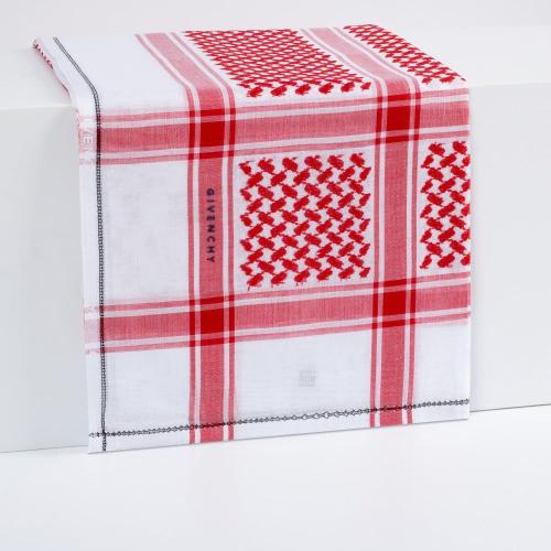 شماغ جيفنشي اصدار خاص