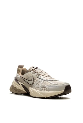 Nike V2K Run Light Orwood Brown sneakers