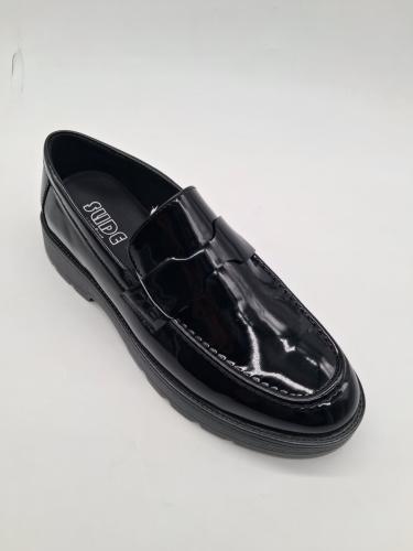 جزمه PRADA لماع