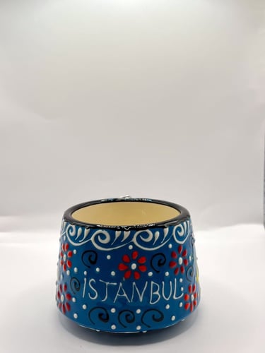 كوب صناعة يدوية بنقشات عثمانية وعبارة ISTANBUL