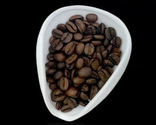 وعاء لجمع البن