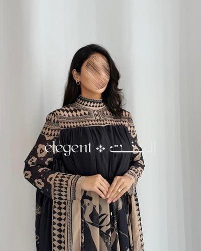 جلابية شيفون بأكمام متصلة وتصميم واسع أنيق