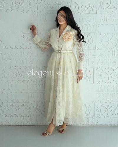 فستان سكري أنيق بتطريز فاخر وحزام