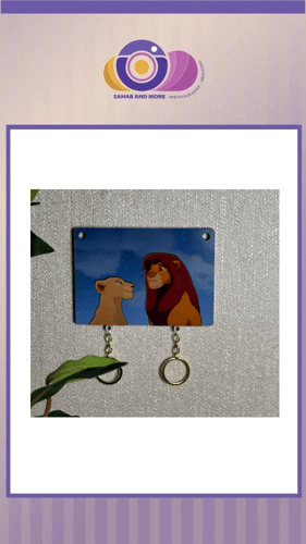 لوحة استقبال مع علاقة مفاتيح-حجم وسط