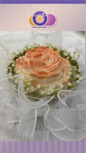 صحن شمعة ورود مع الكتابه