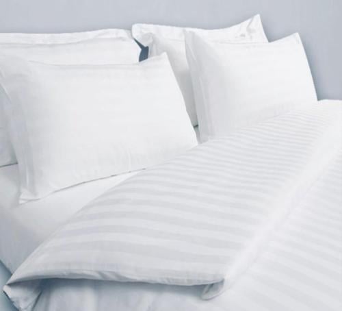 A two-person duvet cover 240*260