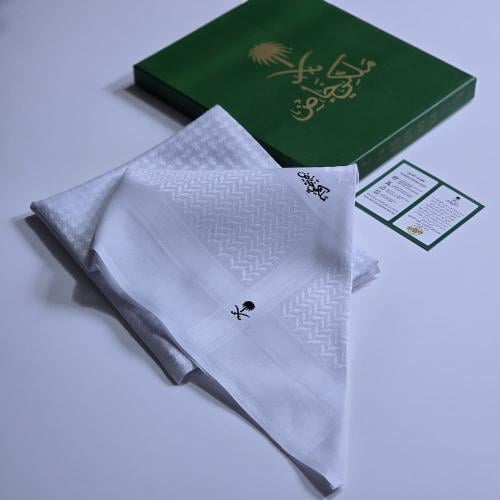 شماغ ابيض اصدار ملكي خاص