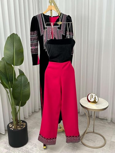 طقم يوم التأسيس الاكثر طلباً