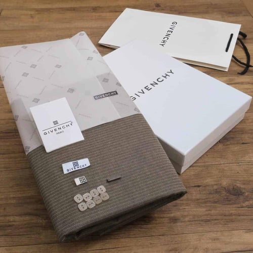 اقمشة ثياب شتوي بتصميم أنيق