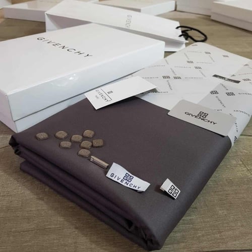 اقمشة ثياب شتويه ملونه كلاسيكيه