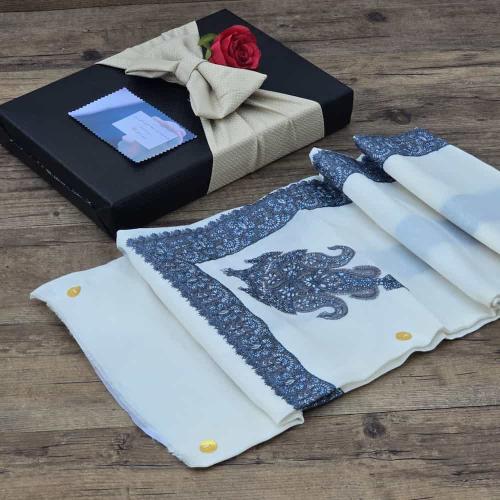 شماغات كشمير مطرزة بنقش ملكي اصدار خاص