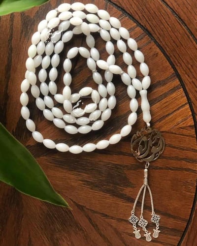 سبحه مائة حبة بالاسم