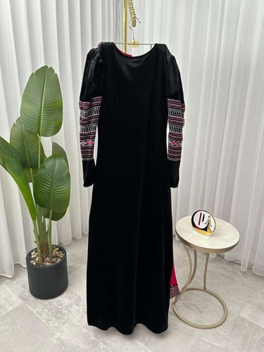 طقم يوم التأسيس الاكثر طلباً