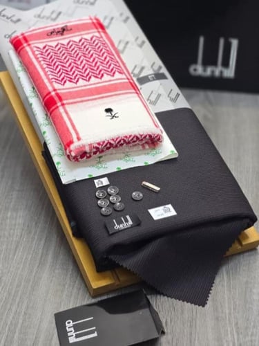 تنسيق قماش شتوي مقلم مع شماغ ملكي خاص