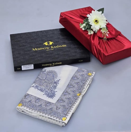 أشمغه كشميري فاخرة بخيوط صوف راقية ولمسة ملكية